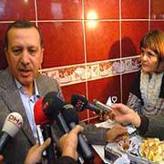 BAŞBAKAN ERDOĞAN DAN MHP YE AĞIR YANIT